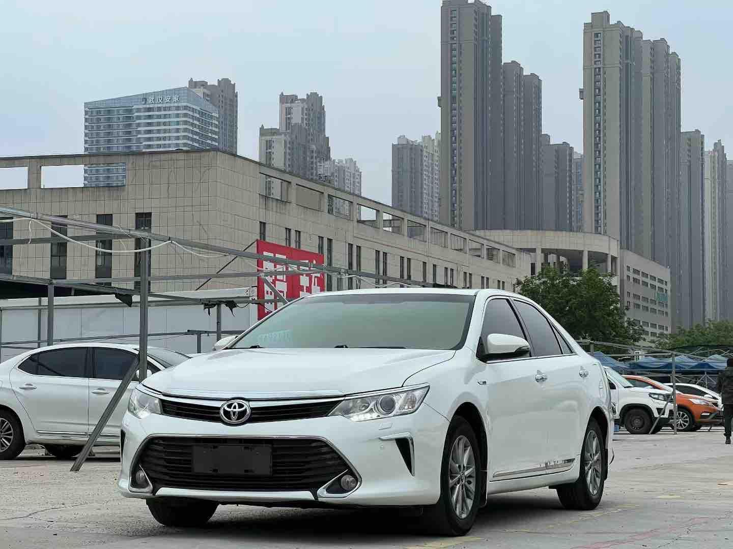 Toyota Camry 2016 thumb 8