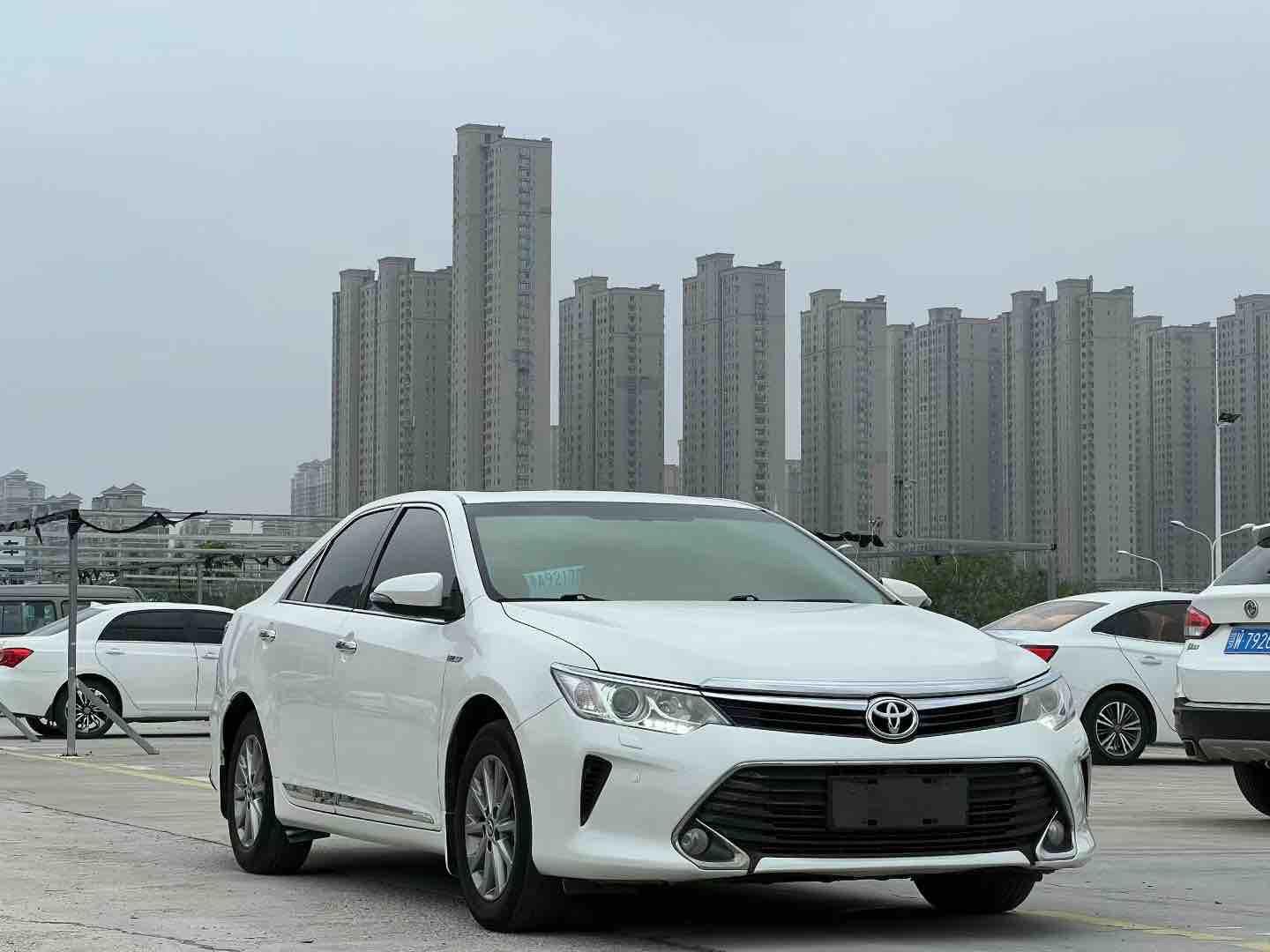Toyota Camry 2016 thumb 10