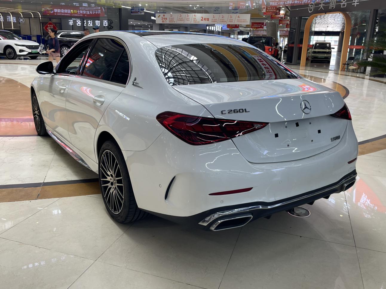 Mercedes-Benz C-Класс 2024 thumb 2
