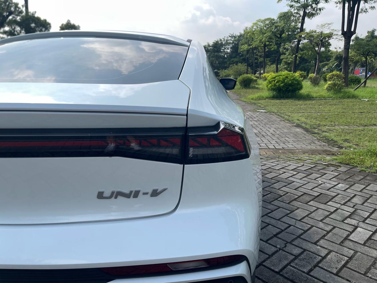 Changan UNI-V 2024 thumb 11