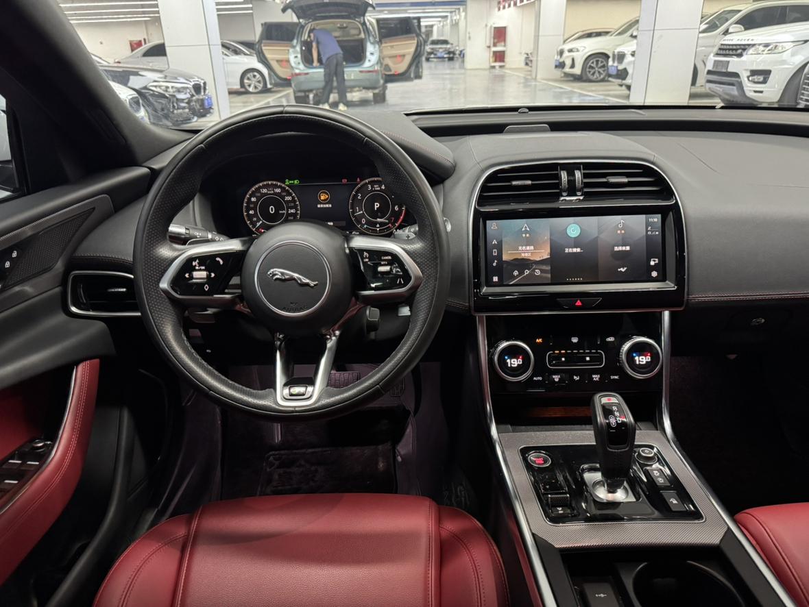 Jaguar XEL 2022 thumb 11