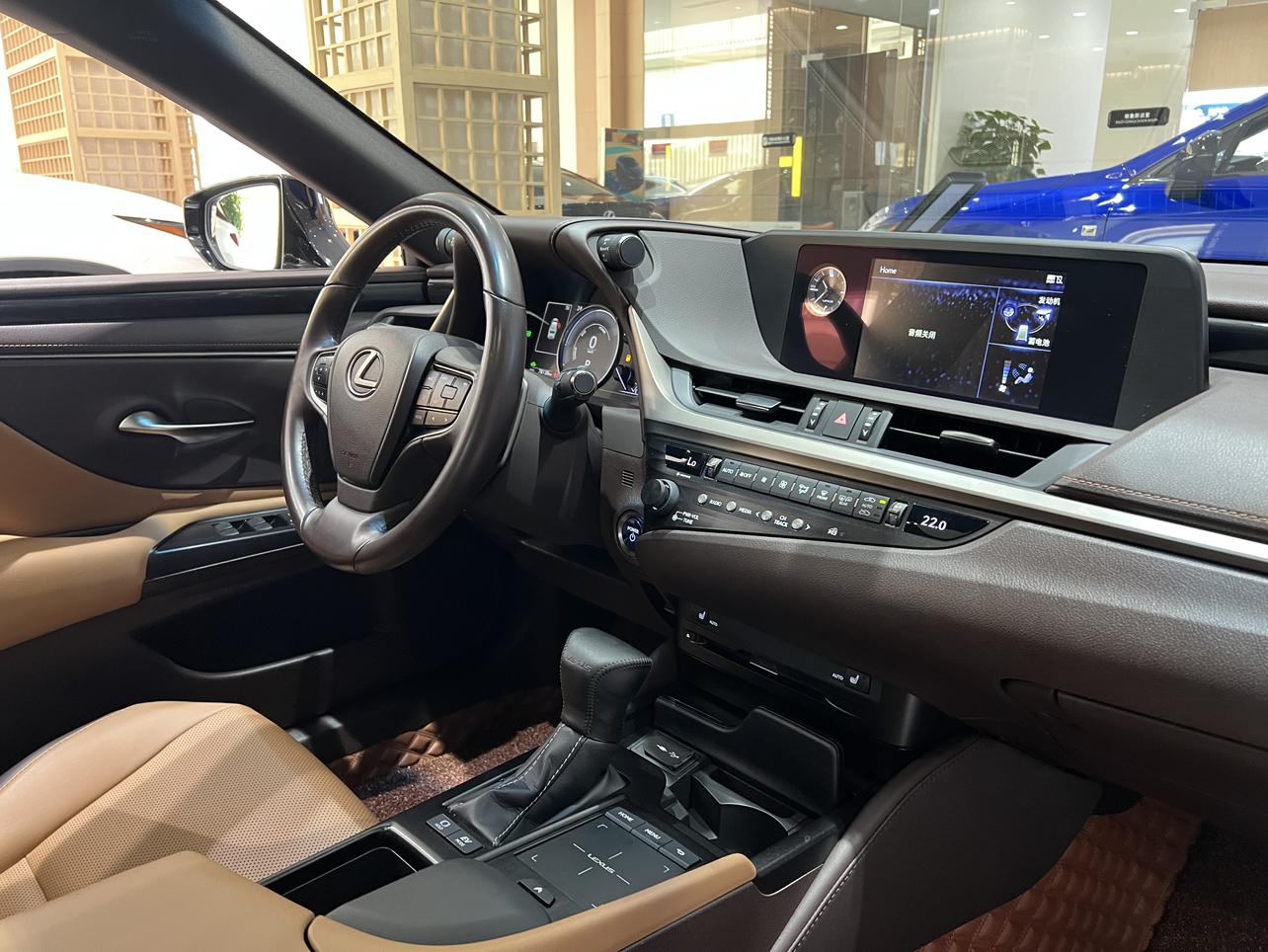 Lexus ES 2020 thumb 8