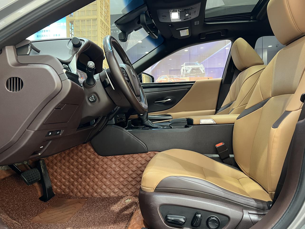 Lexus ES 2020 thumb 12