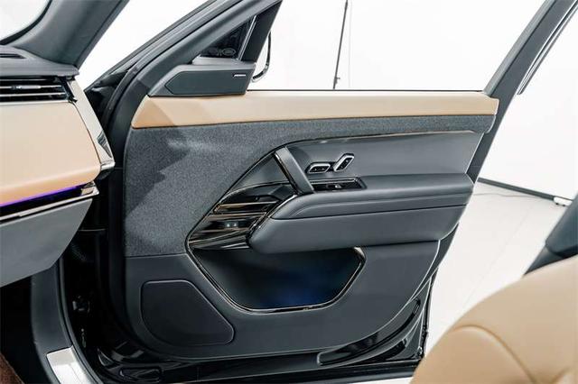 Land Rover Range Rover Sport 2025 thumb 10