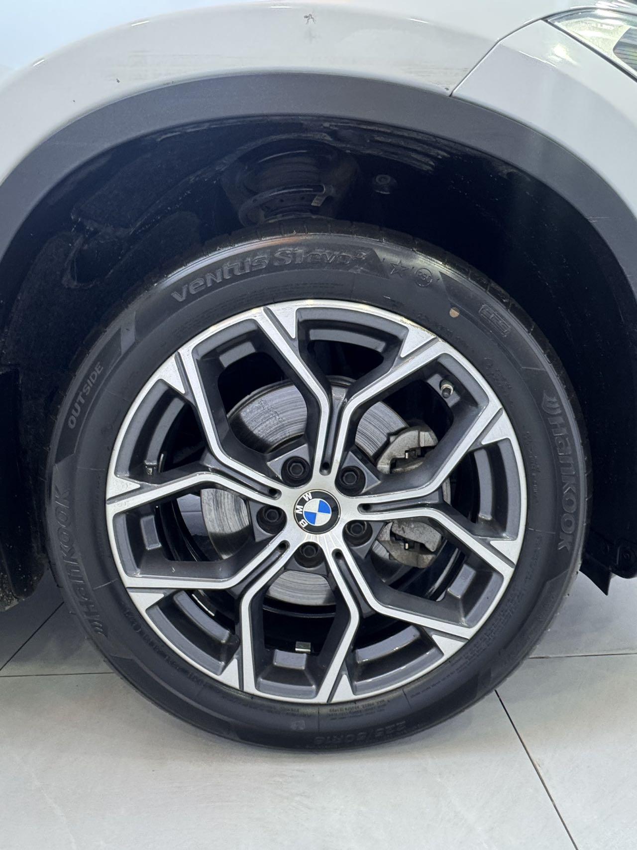 BMW X1 2022 thumb 5