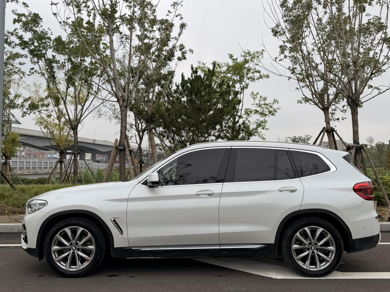BMW X3 2019 thumb 2