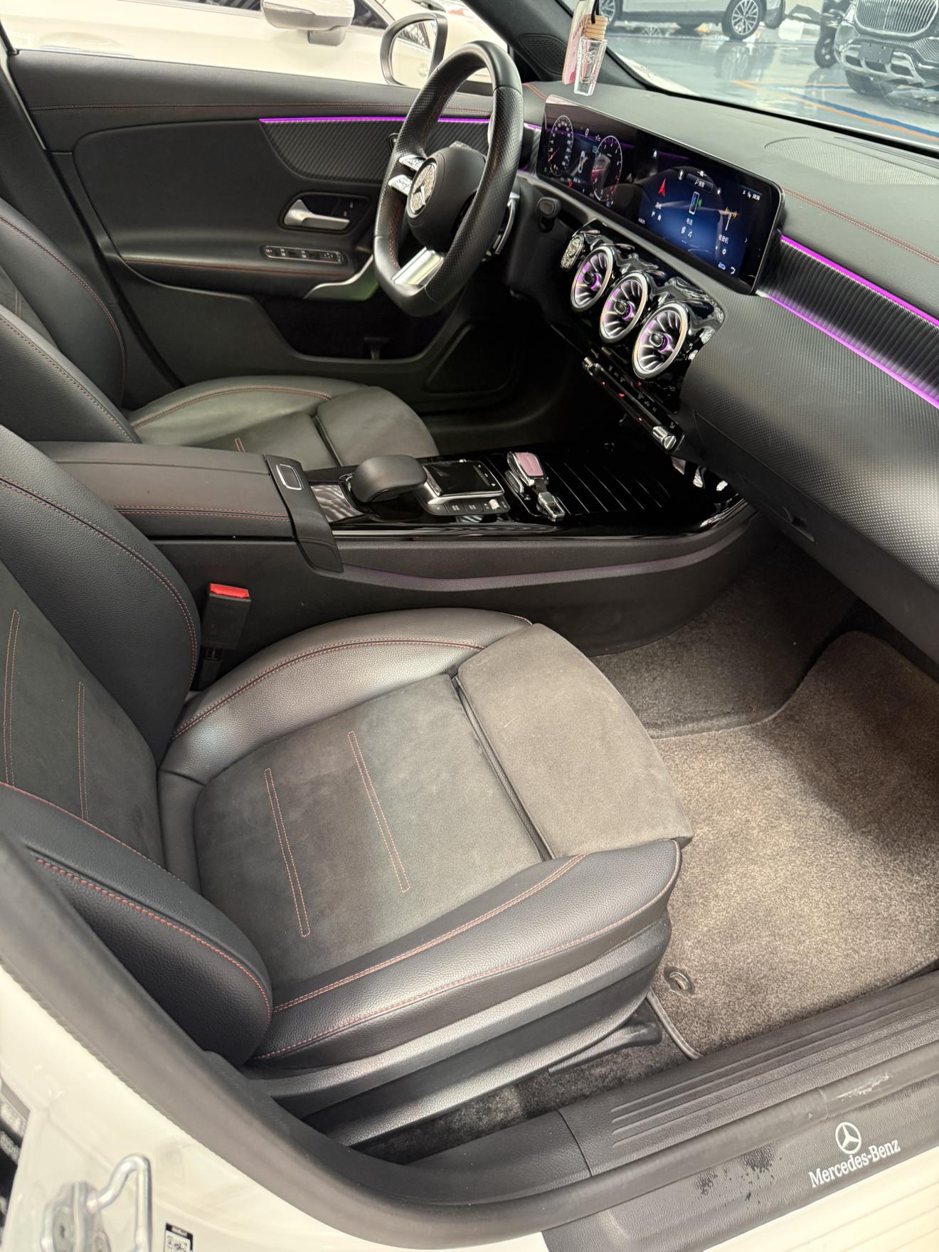 Mercedes-Benz A-Класс 2023 thumb 12