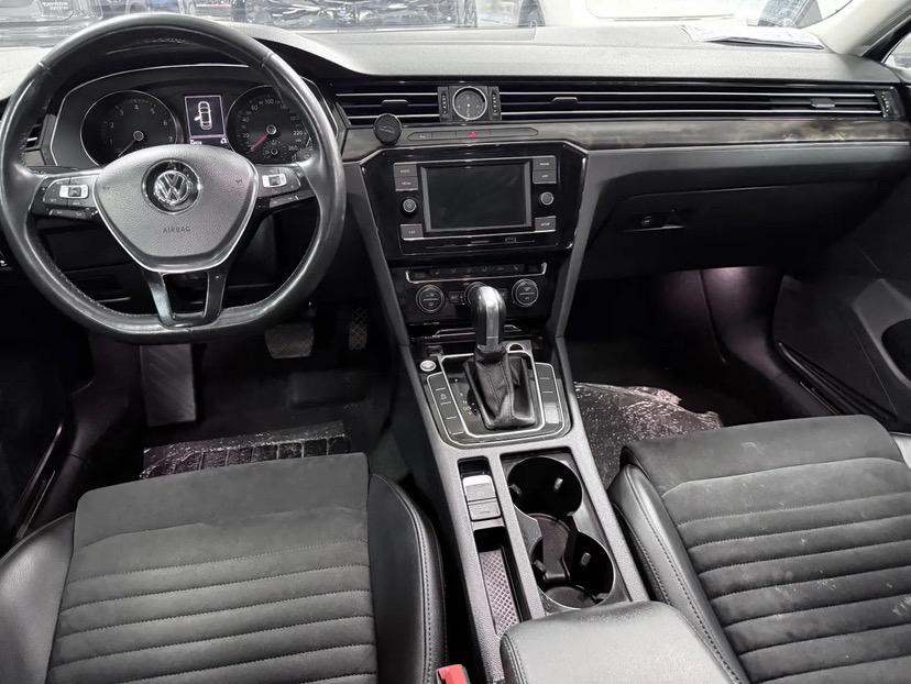 Volkswagen Magotan 2018 thumb 6