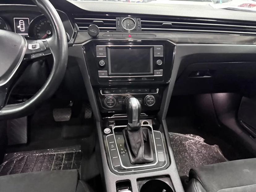 Volkswagen Magotan 2018 thumb 7