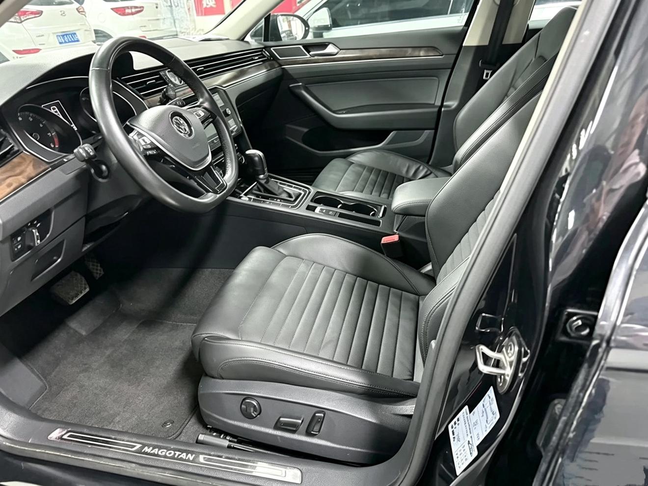 Volkswagen Magotan 2018 thumb 11