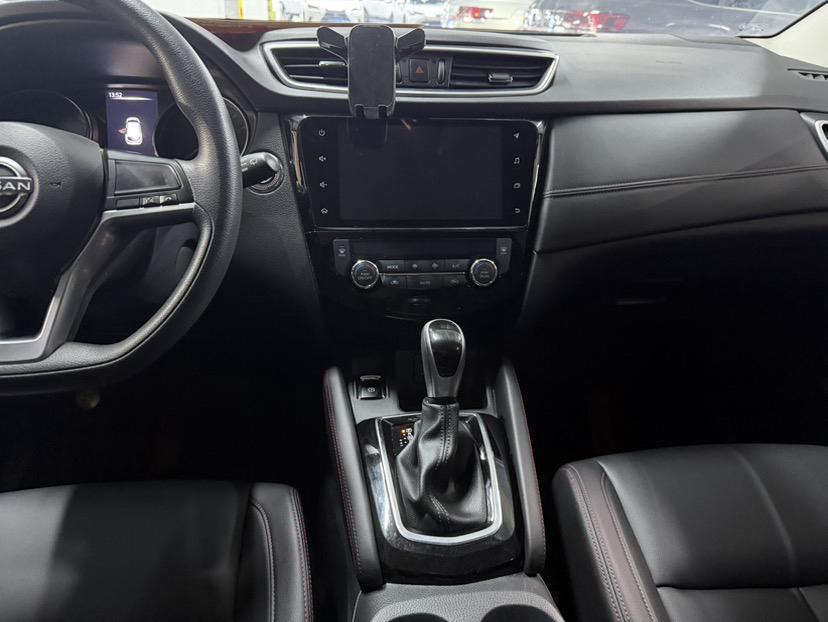 Nissan Qashqai+2 2023 thumb 10