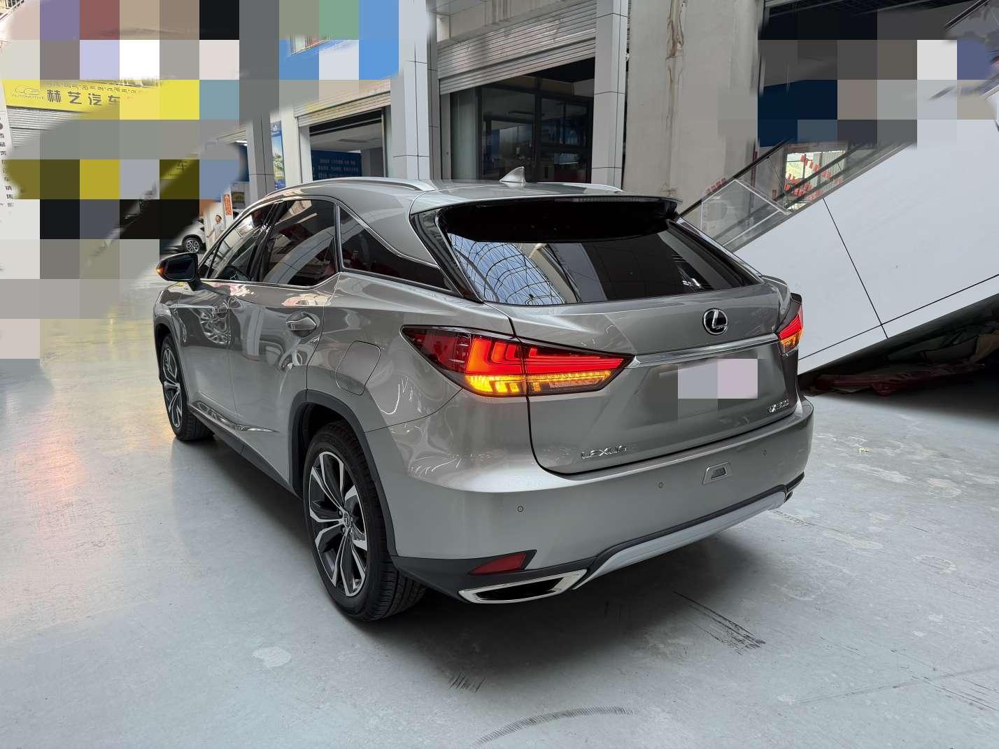 Lexus RX 2020 thumb 2