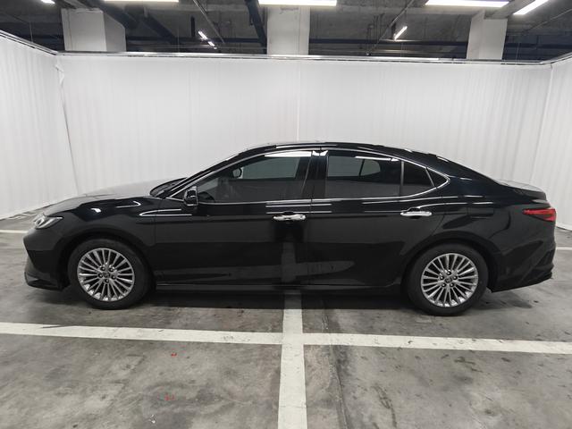 Toyota Camry 2024 thumb 2