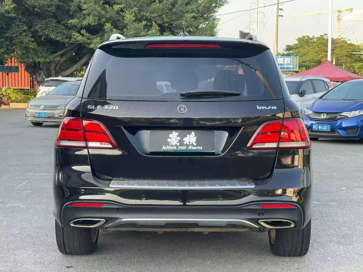 Mercedes-Benz GLE 2018 thumb 3