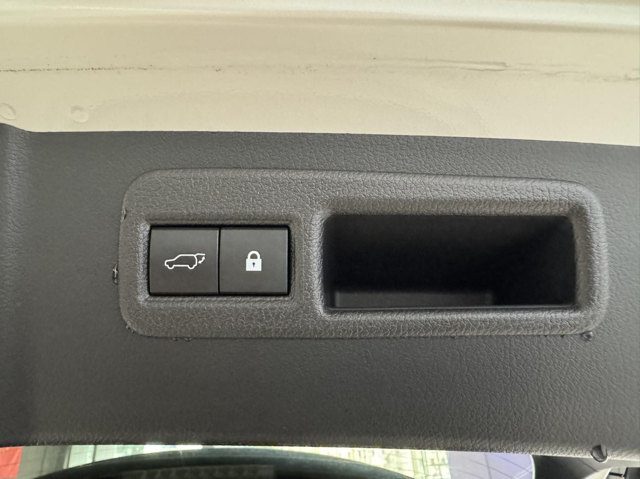 Lexus NX 2020 thumb 11