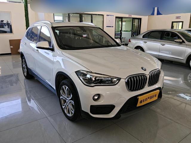 BMW X1 2019 thumb 12