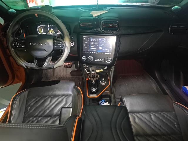 Lynk & Co 02 Hatchback 2021 thumb 3
