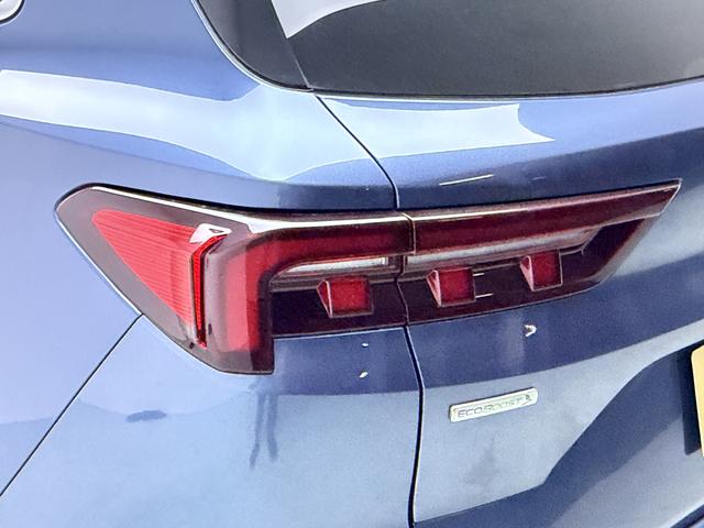 Ford Escort 2023 thumb 11