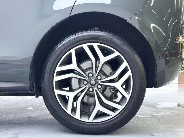 Land Rover Evoque 2023 thumb 7