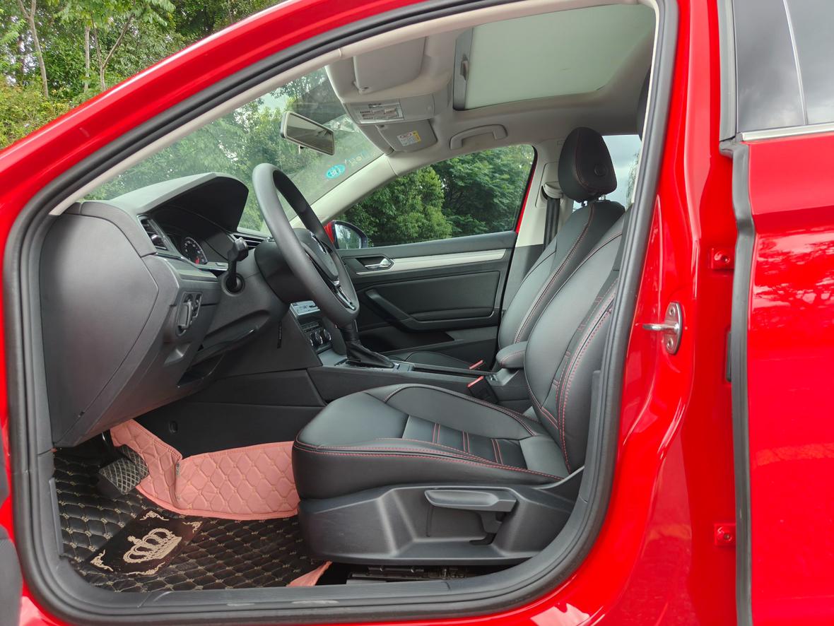 Volkswagen Lamando 2019 thumb 6