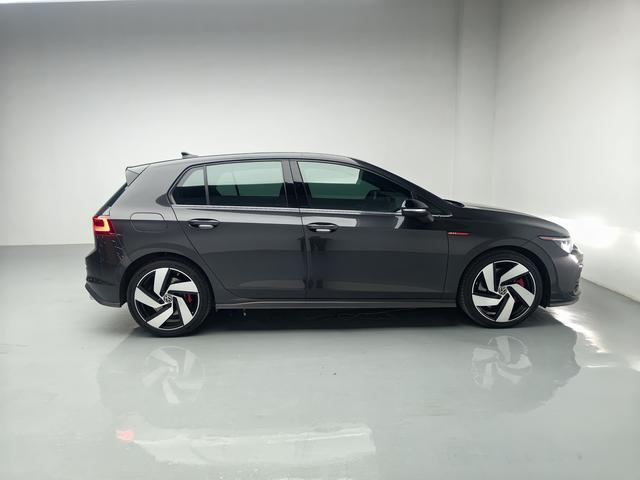 Volkswagen Golf GTI 2023 thumb 6
