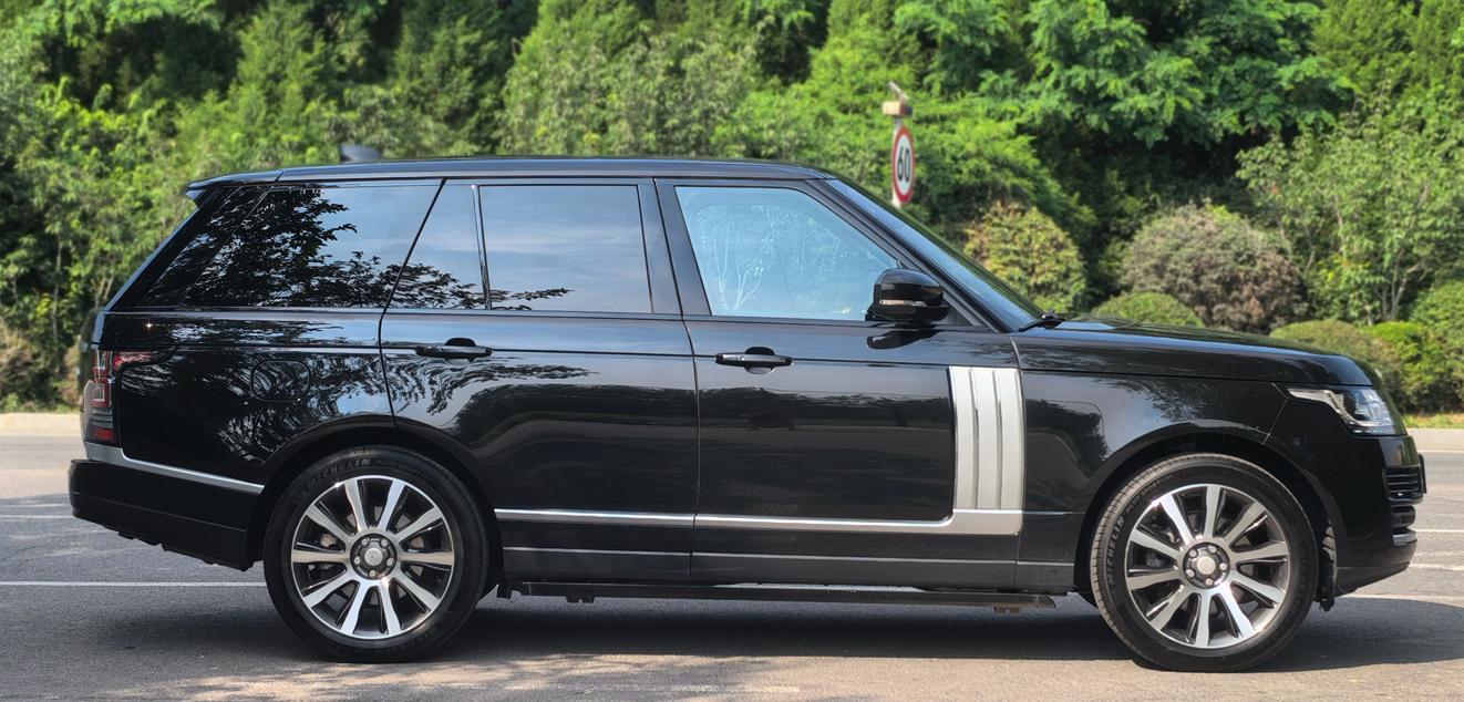 Land Rover Range Rover 2017 thumb 5