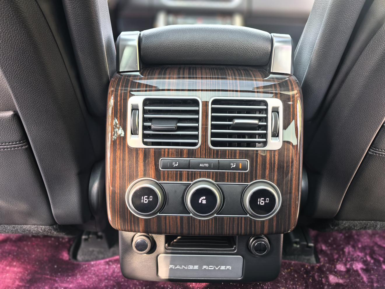Land Rover Range Rover 2017 thumb 7