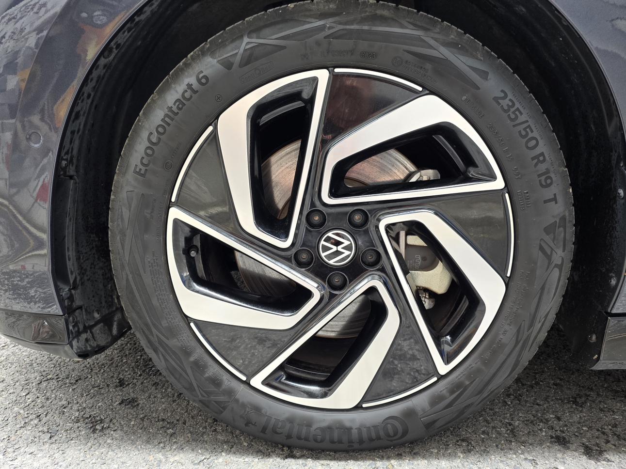Volkswagen ID.7 2024 thumb 6