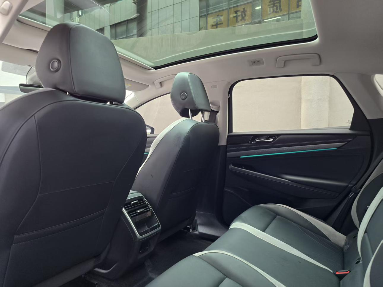 Volkswagen ID.7 2024 thumb 10