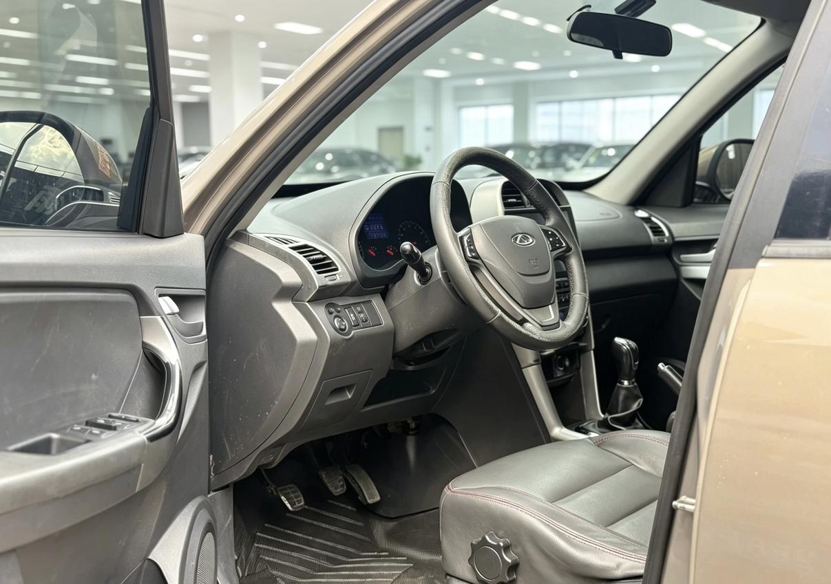 Chery Tiggo 3 2015 thumb 7