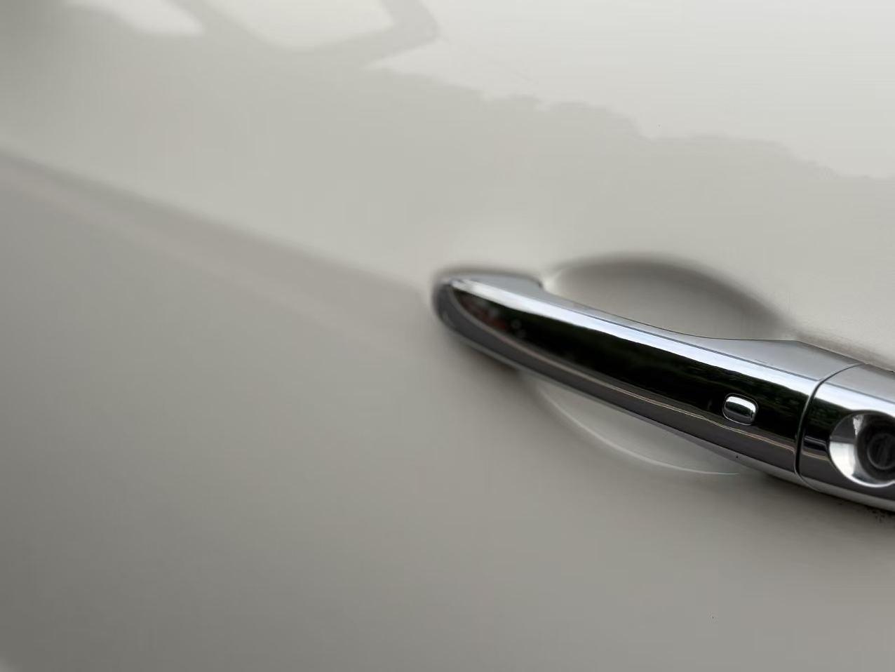 Maserati Levante 2016 thumb 12