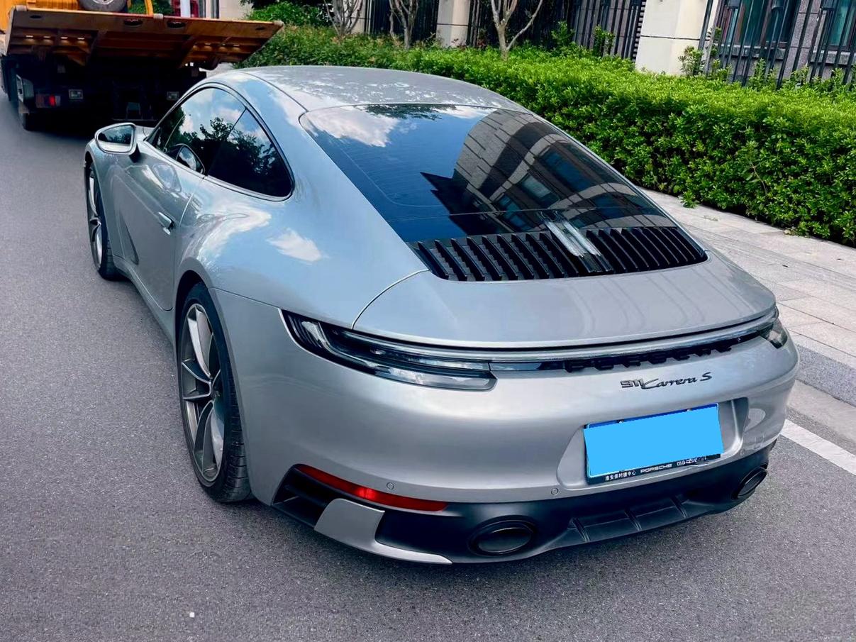 Porsche 911 2023 thumb 9