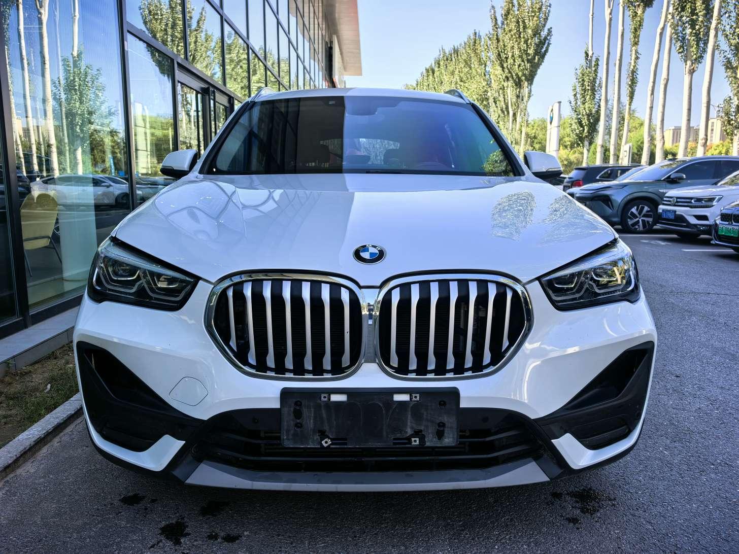 BMW X1 2022 thumb 9