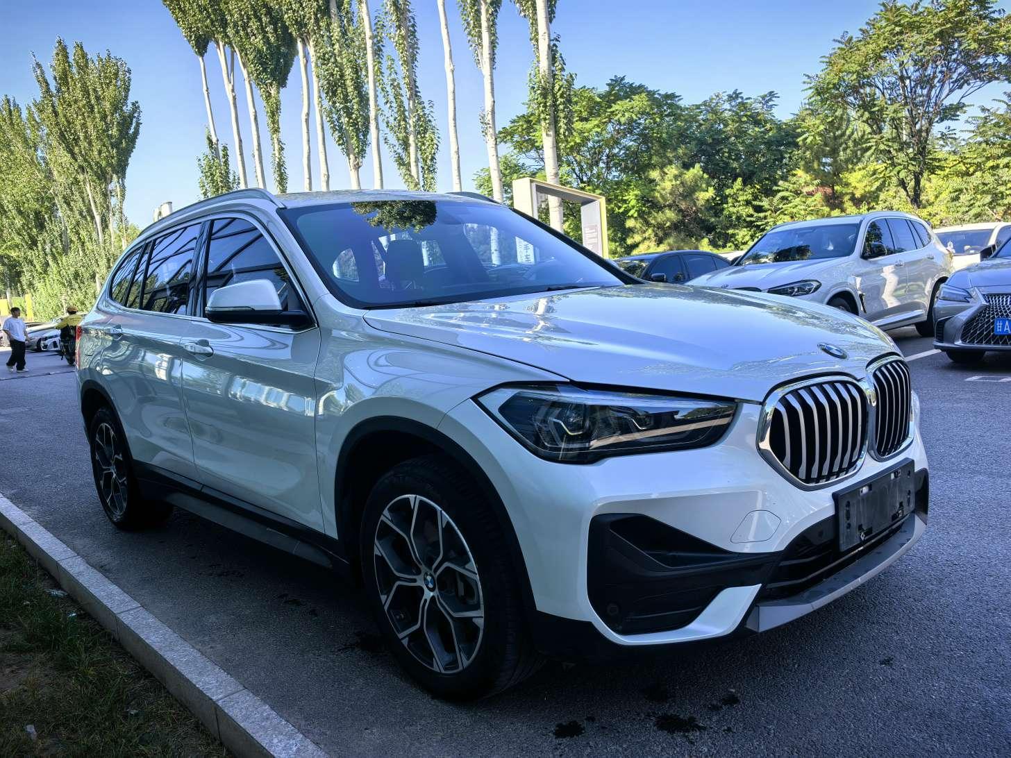 BMW X1 2022 thumb 10