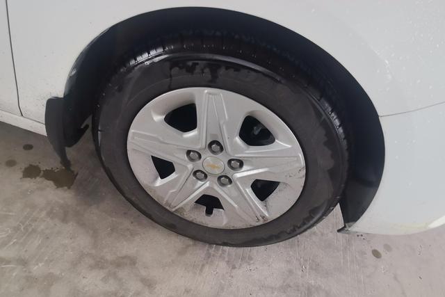 Chevrolet Cavalier 2019 thumb 6
