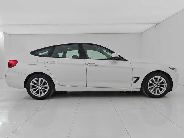 BMW 3 серии 2017 thumb 6