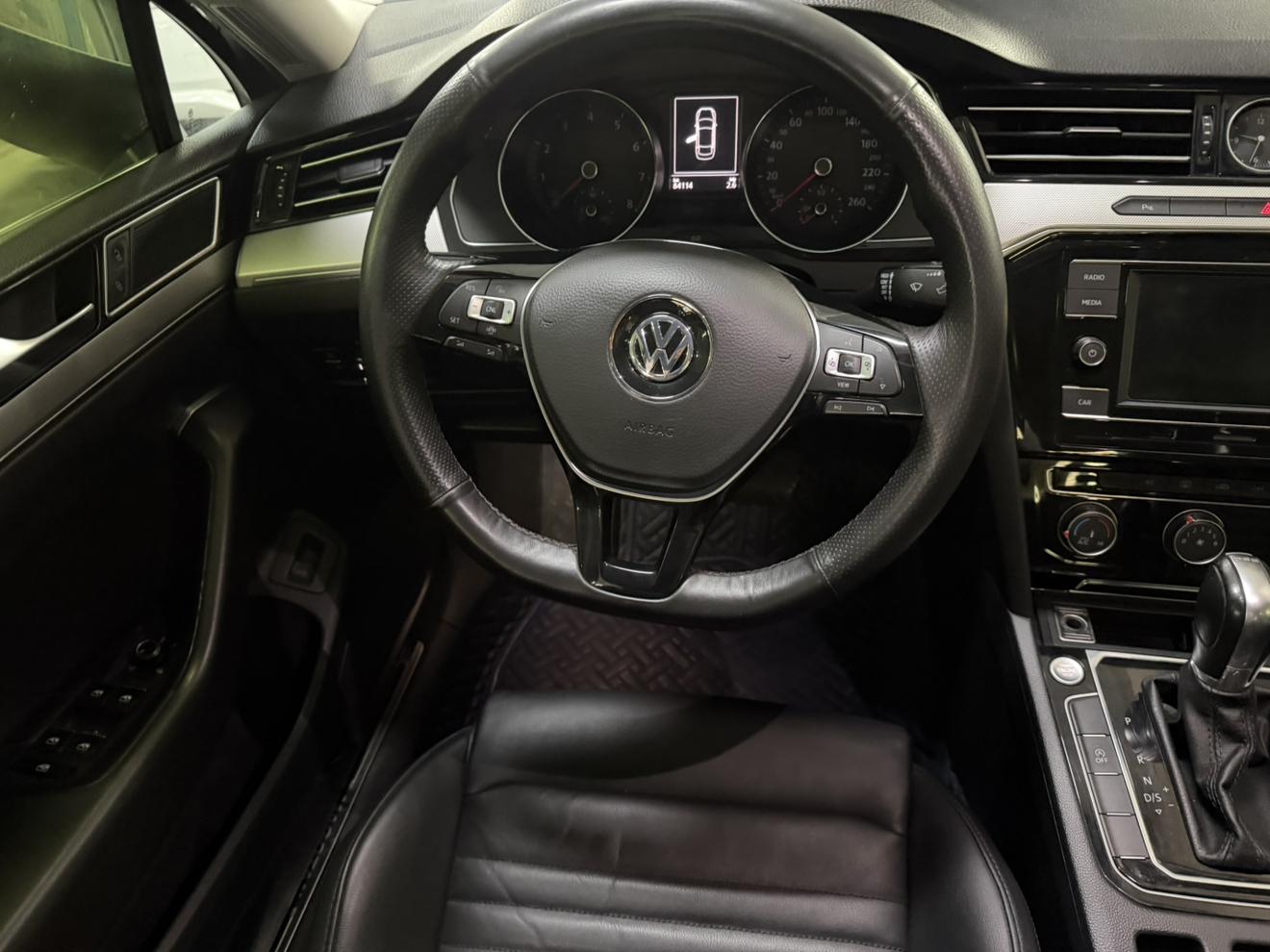 Volkswagen Magotan 2019 thumb 12