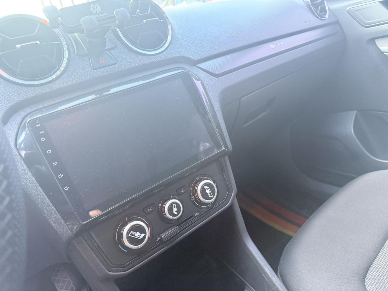 Volkswagen Jetta 2017 thumb 10