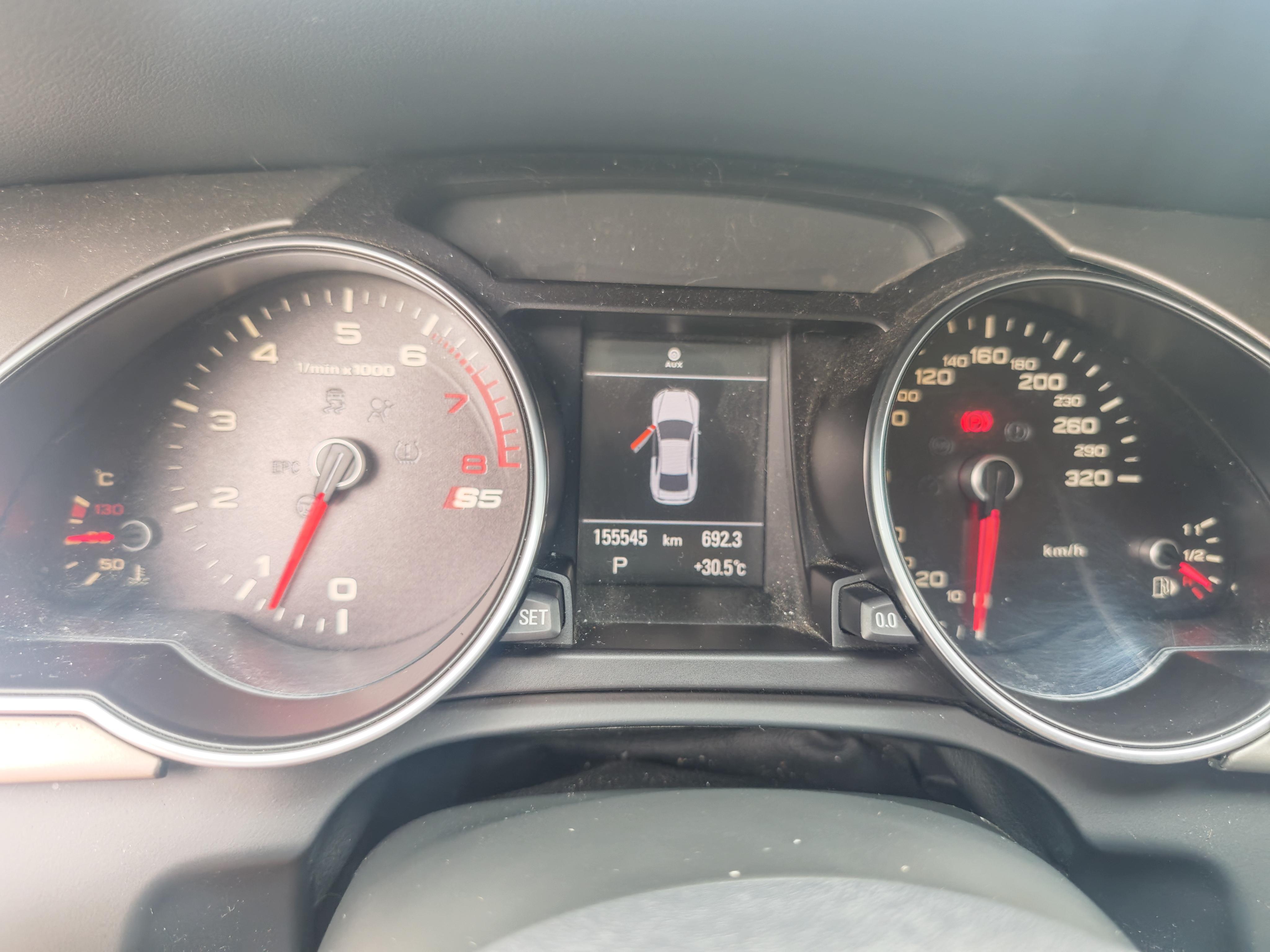 Audi A5 2012 thumb 9