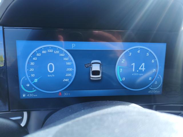 Hyundai Elantra 2022 thumb 4
