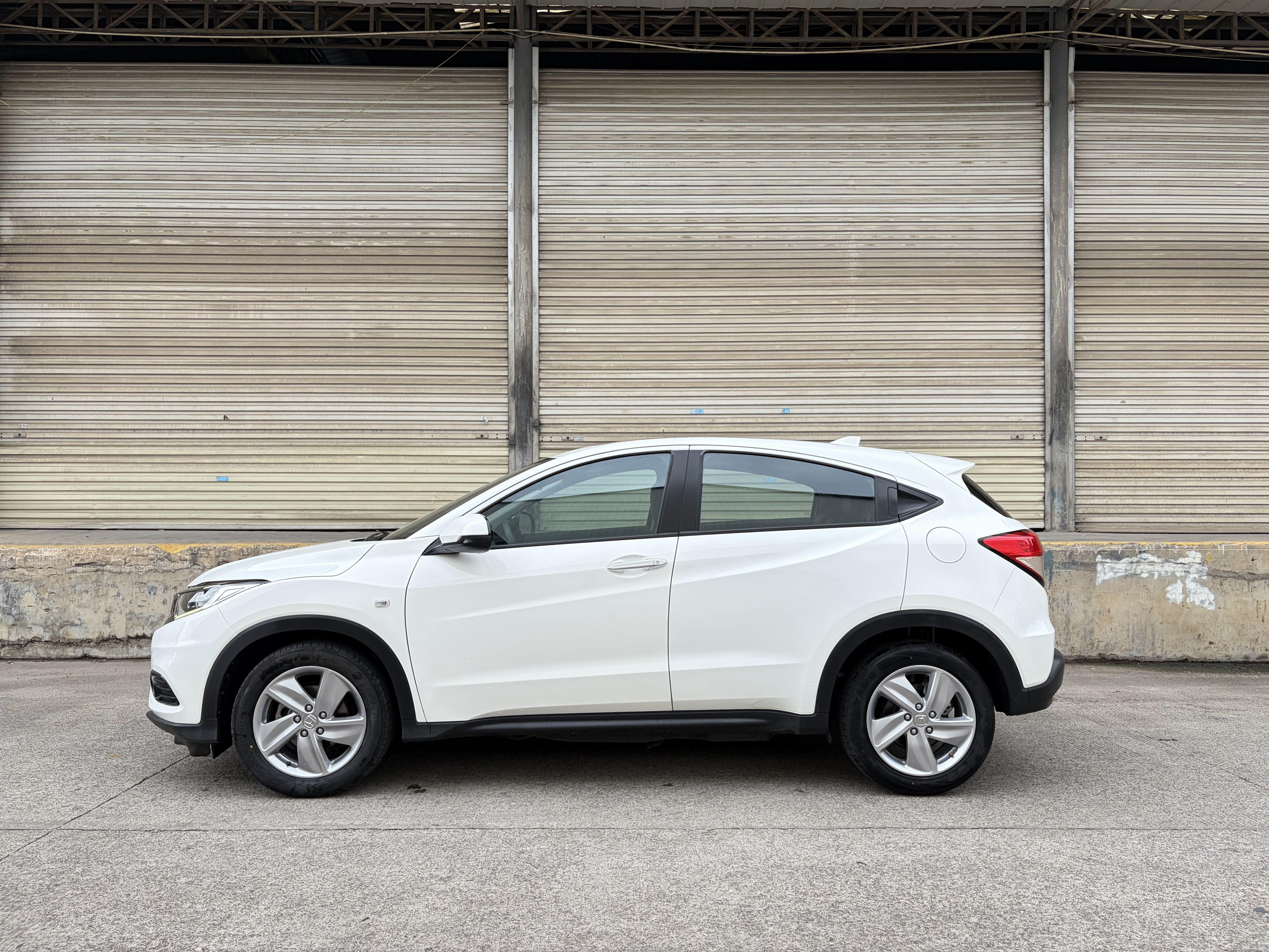 Honda Vezel 2020 thumb 10