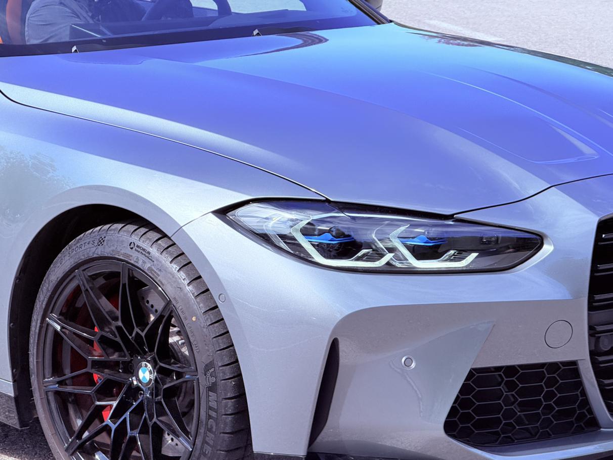 BMW M4 2024 thumb 3