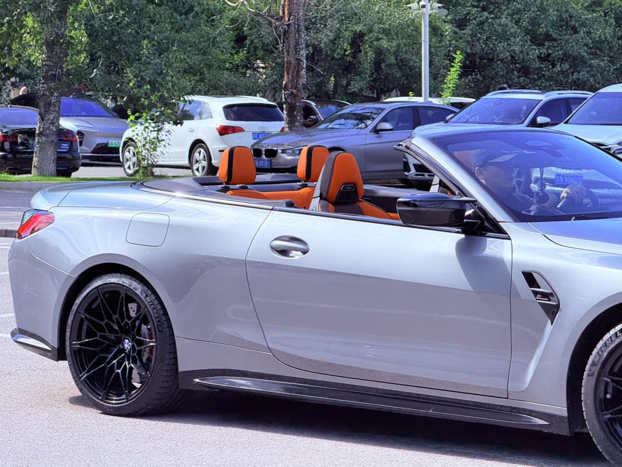 BMW M4 2024 thumb 4