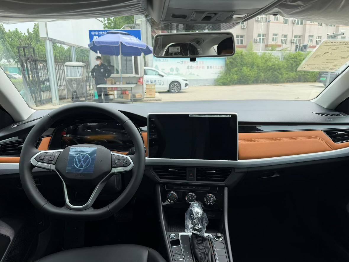 Volkswagen Bora 2026 thumb 5