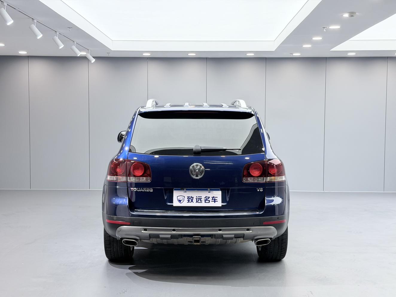 Volkswagen Touareg 2010 thumb 3