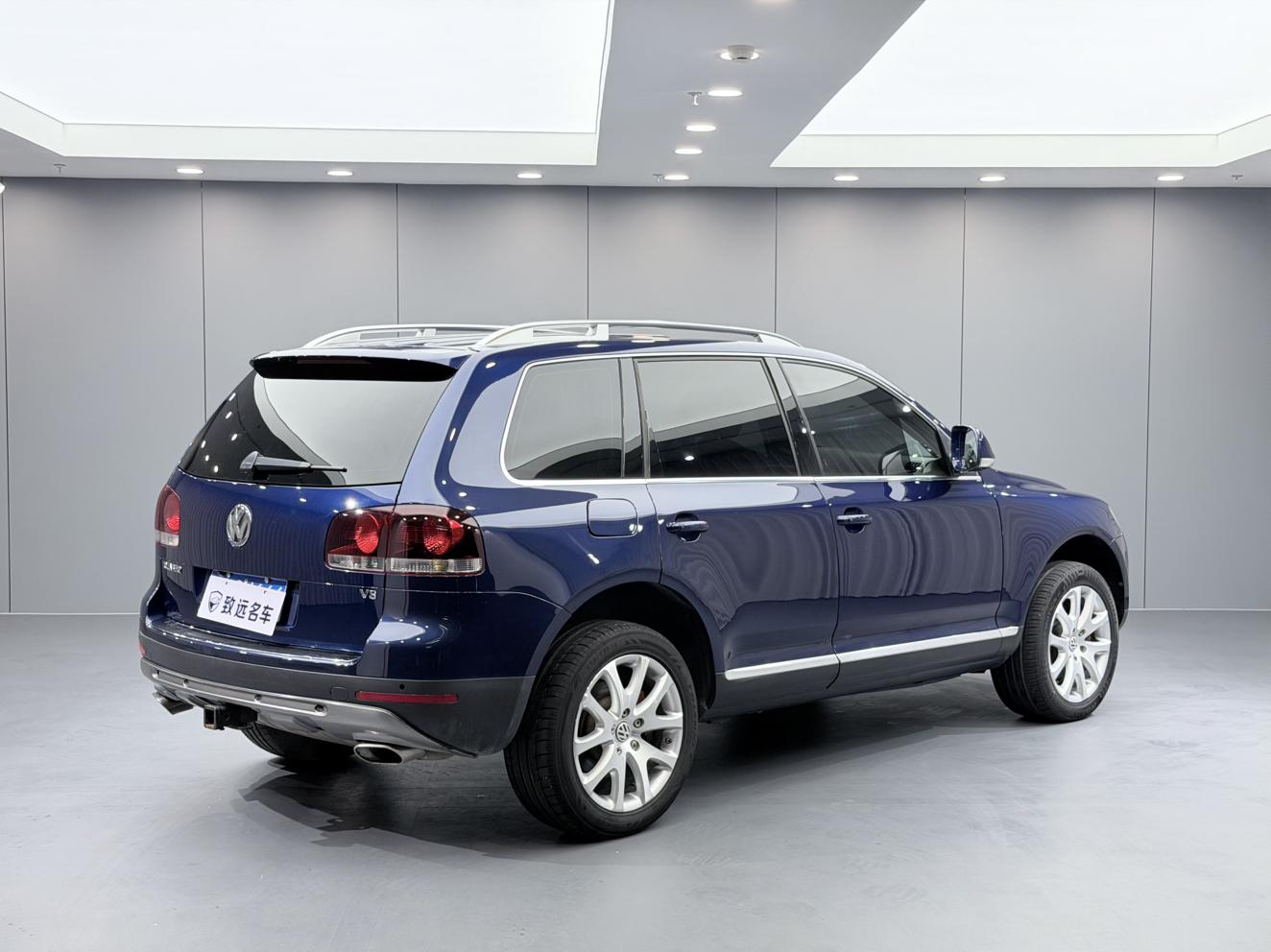 Volkswagen Touareg 2010 thumb 4
