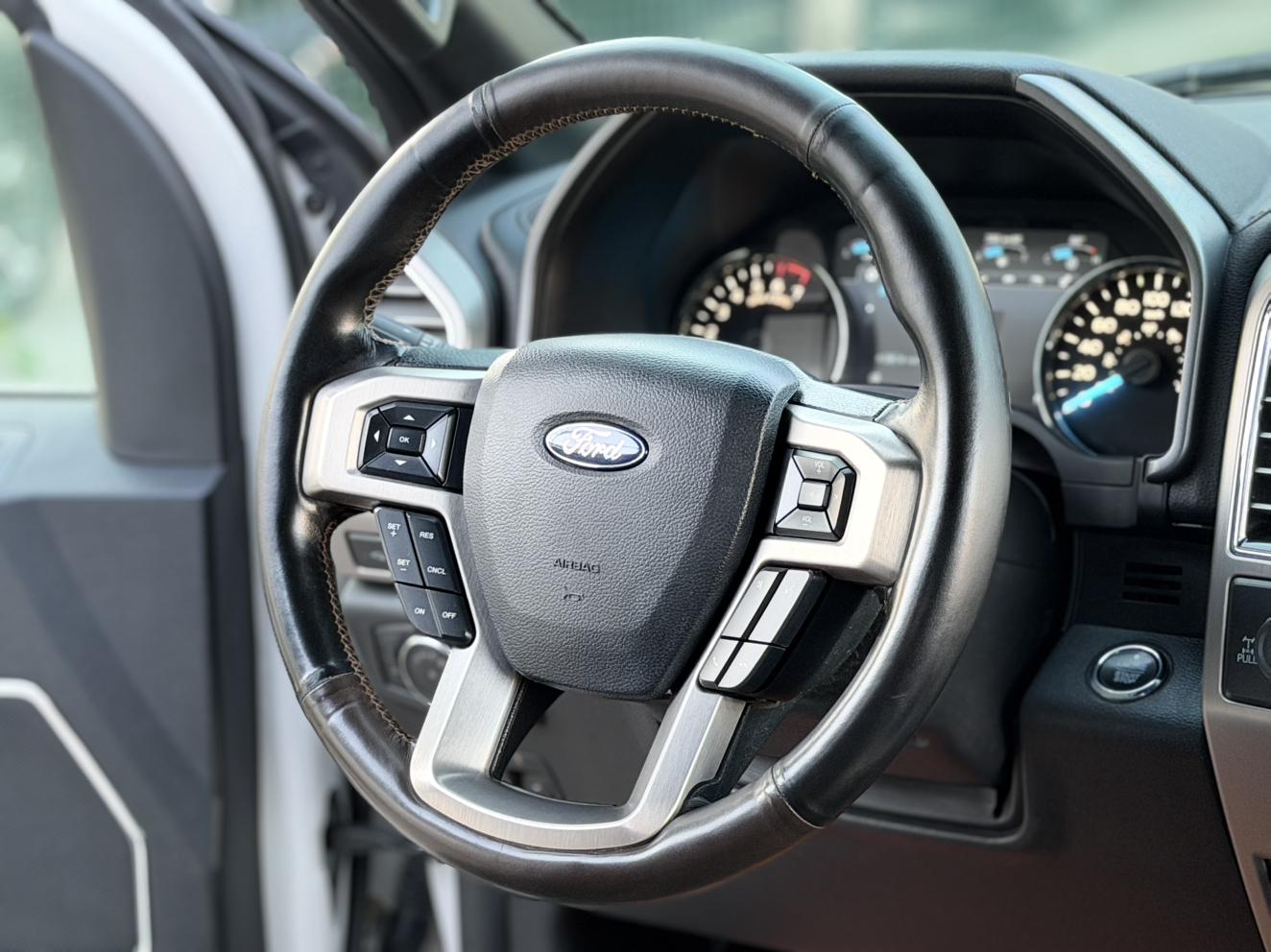 Ford F-150 2018 thumb 11