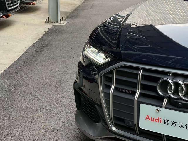 Audi A6 2021 thumb 4