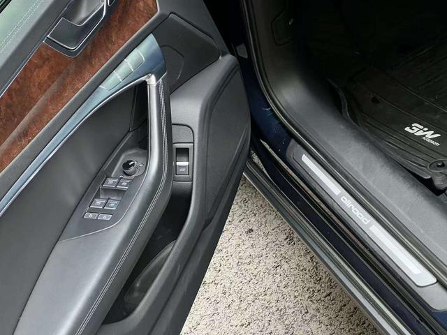 Audi A6 2021 thumb 10