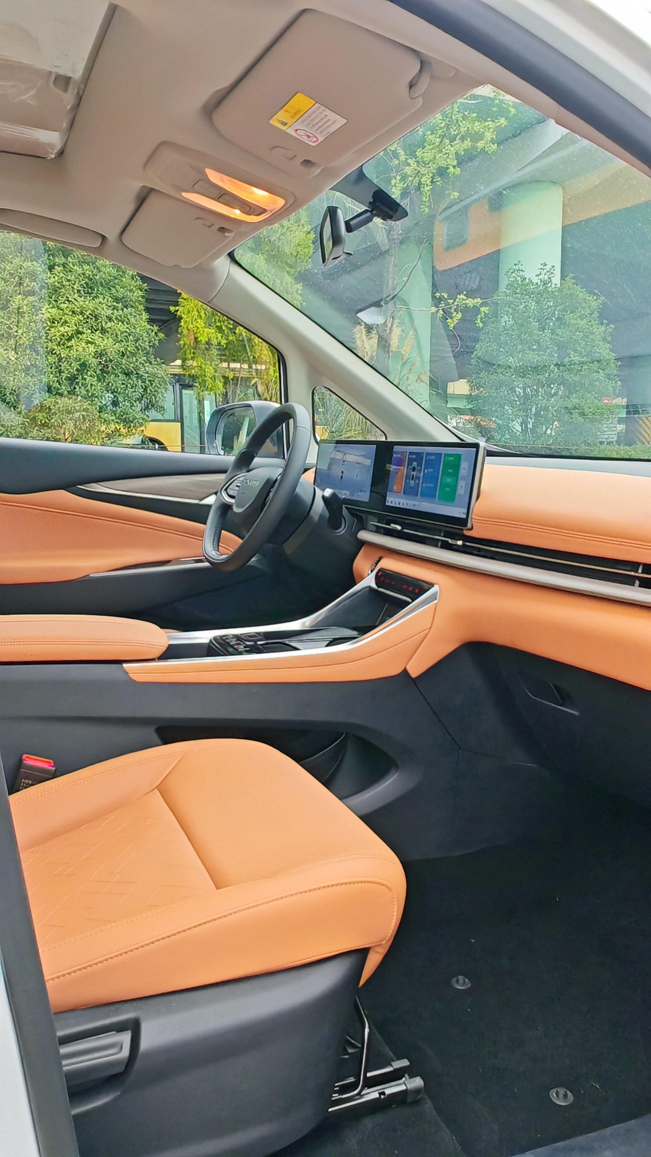 Maxus G50 PHEV 2025 thumb 7